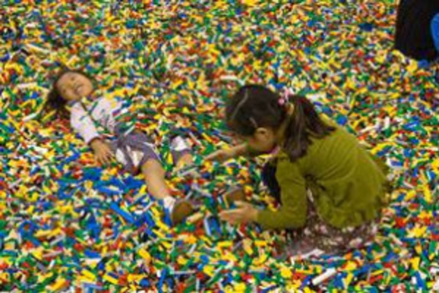 LEGO LIVE Getting Ready to Build in NYC This Winter  Image