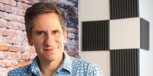 Seth Rudetsky Talks Deconstructing Broadway, His One-Man Show Playing Tonight at Colo