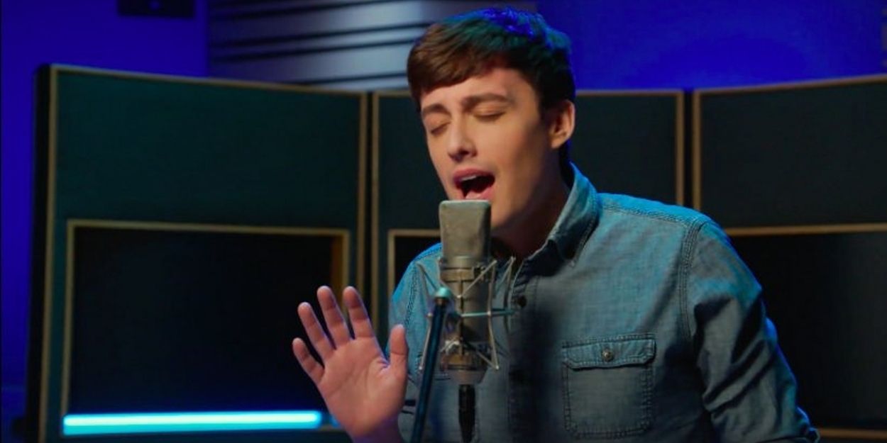VIDEO: DEAR EVAN HANSEN's First International Evan Sings 'Waving Through a Window' Video