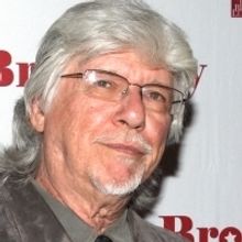 Neil Simon Theatre Will Dim Lights for Martin Charnin