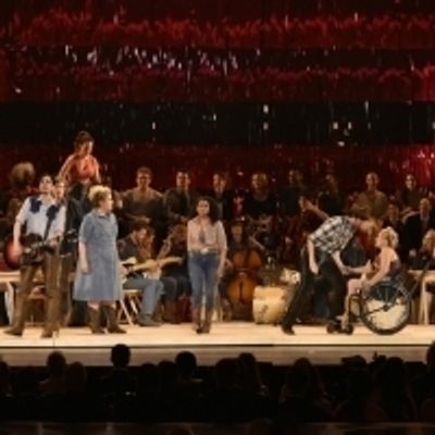 VIDEO: The Cast of OKLAHOMA! Performs 'I Cain't Say No/ Oklahoma' at the 2019 TONYS