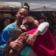 VIDEO: Go Behind the Scenes of ALADDIN's 'Crosswalk the Musical'