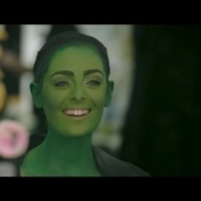 VIDEO: WICKED Star Hannah Corneau Gets Greenified In New Behind The Scenes Video