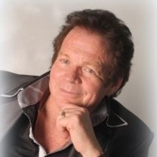 STEVE ASHLEY - TRIBUTE TO TOM JONES & FRIENDS Heads to The Drama Factory