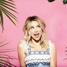 Arielle Vandenberg to Host LOVE ISLAND on CBS