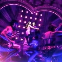 MOULIN ROUGE Announces 'Can Can! Table Seating' and Digital Lottery