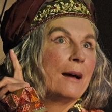 Photo Flash: Jennifer Saunders Stars in BLITHE SPIRIT