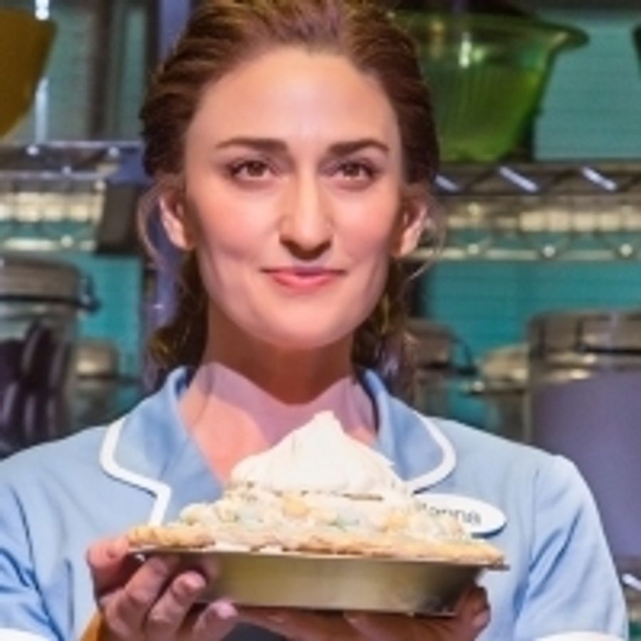 Wake Up With BWW 7/2: Criss Angel Begins Broadway Residency, and More!  Image