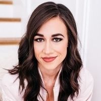 Colleen Ballinger Joins WAITRESS as Dawn This August