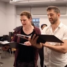 TV: Watch Kate Shindle, Tony Yazbeck, Betsy Wolfe & More Rehearse for INTO THE WOODS 