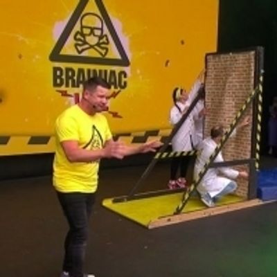 VIDEO: BRAINIAC LIVE Performs at West End Live