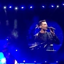 HUGH JACKMAN THE MAN THE MUSIC THE SHOW at THE LONDON O2 ARENA