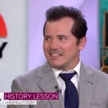 VIDEO: John Leguizamo Talks Bringing LATIN HISTORY FOR MORONS on Tour