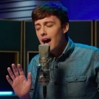 VIDEO: DEAR EVAN HANSEN's First International Evan Sings 'Waving Through a Window'