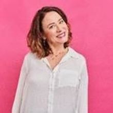 Arabella Weir Takes Her Show DOES MY MUM LOOM BIG IN THIS? On A UK Tour Coming To The