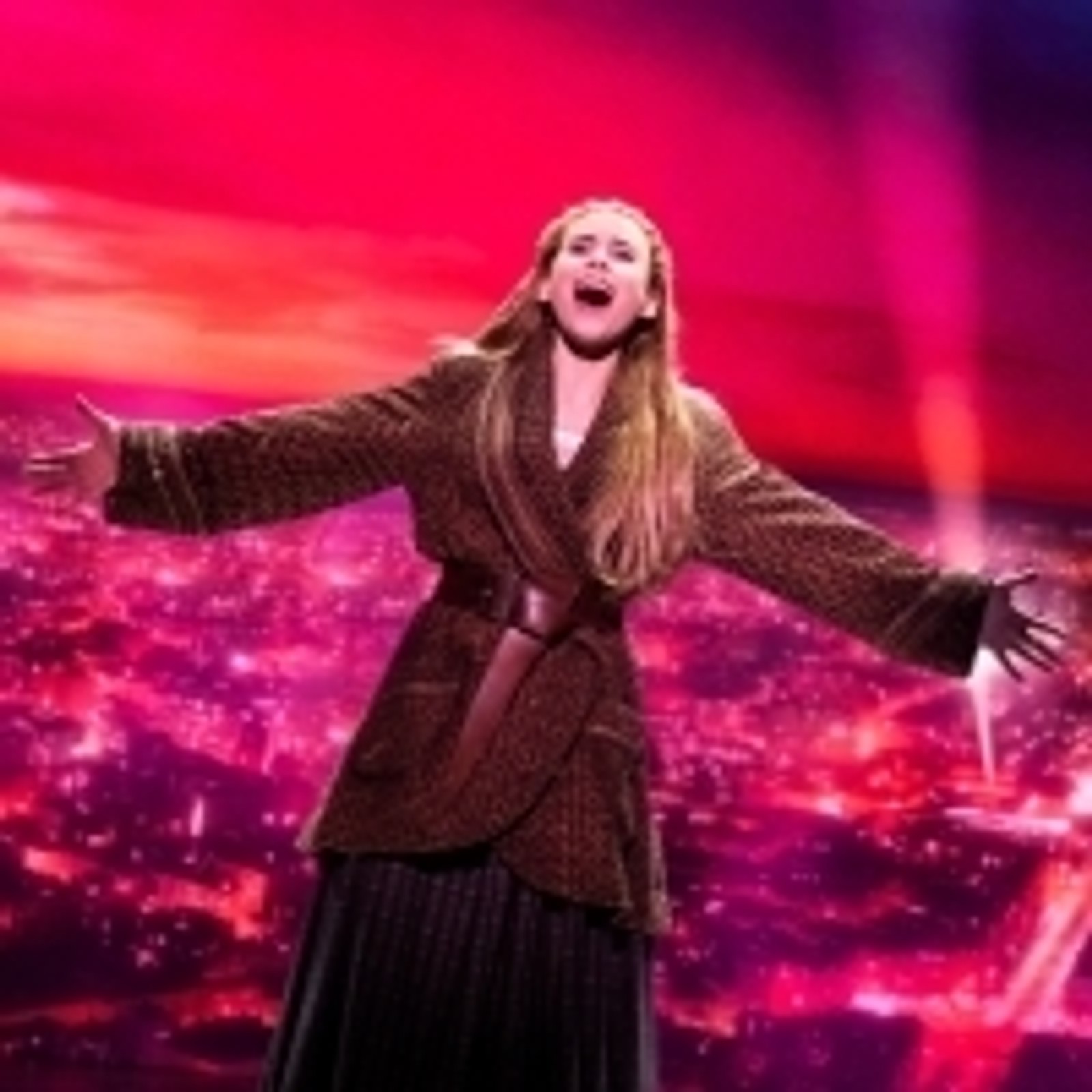 BWW Review: ANASTASIA at Broadway Grand Rapids Is A Journey to The Past, With Theatre