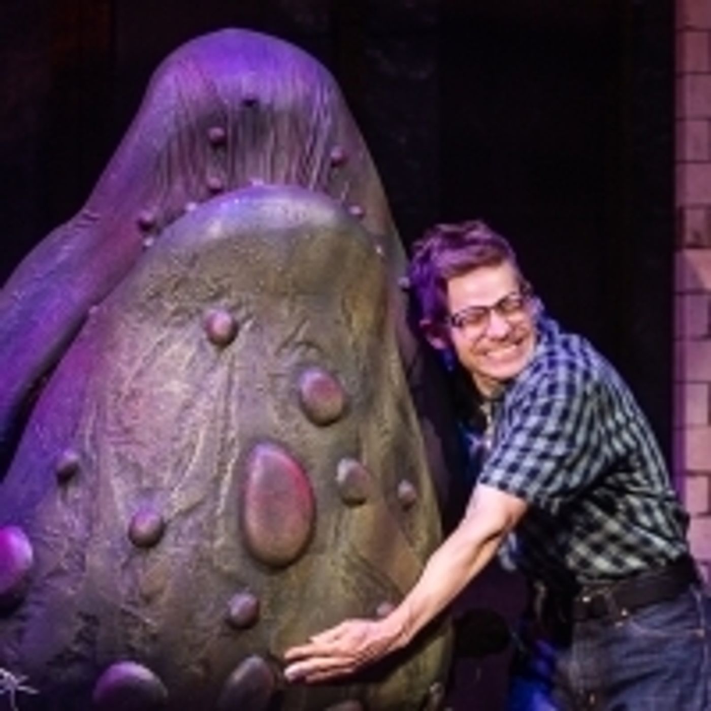 Wake Up With BWW 6/27: Vanessa Carlton Begins in BEAUTIFUL, and More!  Image