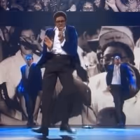 VIDEO: Watch the Cast of AIN'T TOO PROUD Perform a Medley of Temptations' Hits at… Video