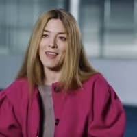 VIDEO: Netflix Shares BLACK MIRROR Clip About Casting Miley Cyrus Video