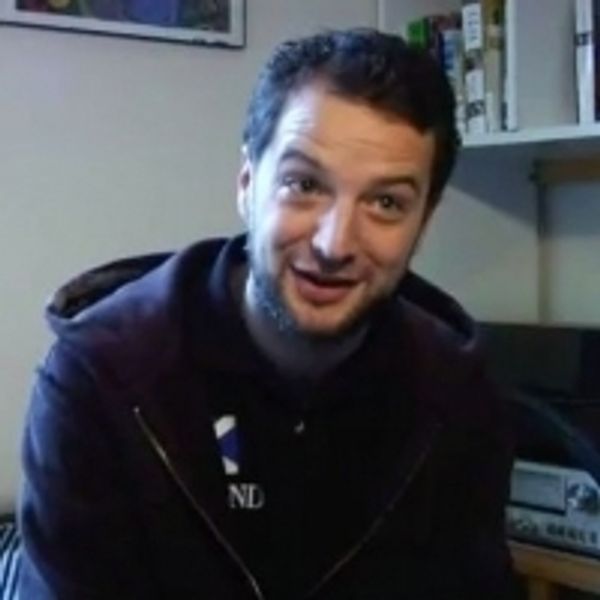 TV: Euan Morton 'Stranger In A Strange Land' - Cabaret Theater Video