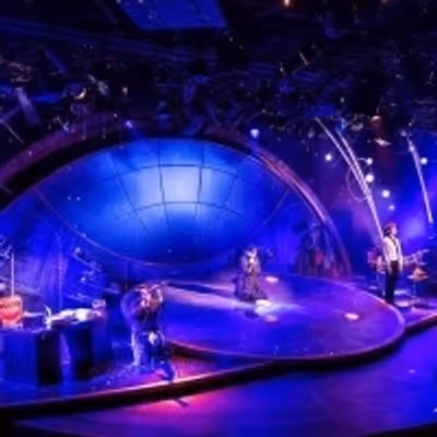 BWW Review: The Messenger of Stars, SIDEREUS at Chungmu Arts Center, Black