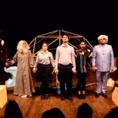 BWW Previews: WHAT PLANET ARE YOU ON? - A Fun Family Comedy On Stage