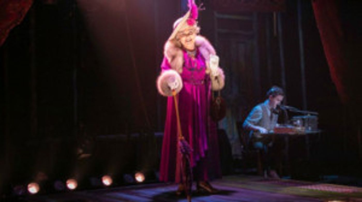 Review: The World Premiere of THE PROMPTER at Bay Street Theater Review: The World Premiere of THE PROMPTER at Bay Street Theater Image