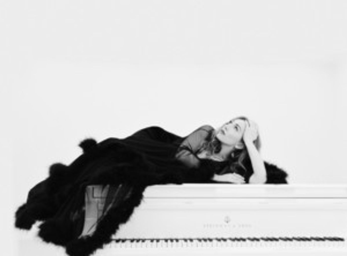 Interview: Internationally Known Singer-Songwriter, Regina Spektor, On her Upcoming Performances for the 'In Residence On Broadway' Series  Image