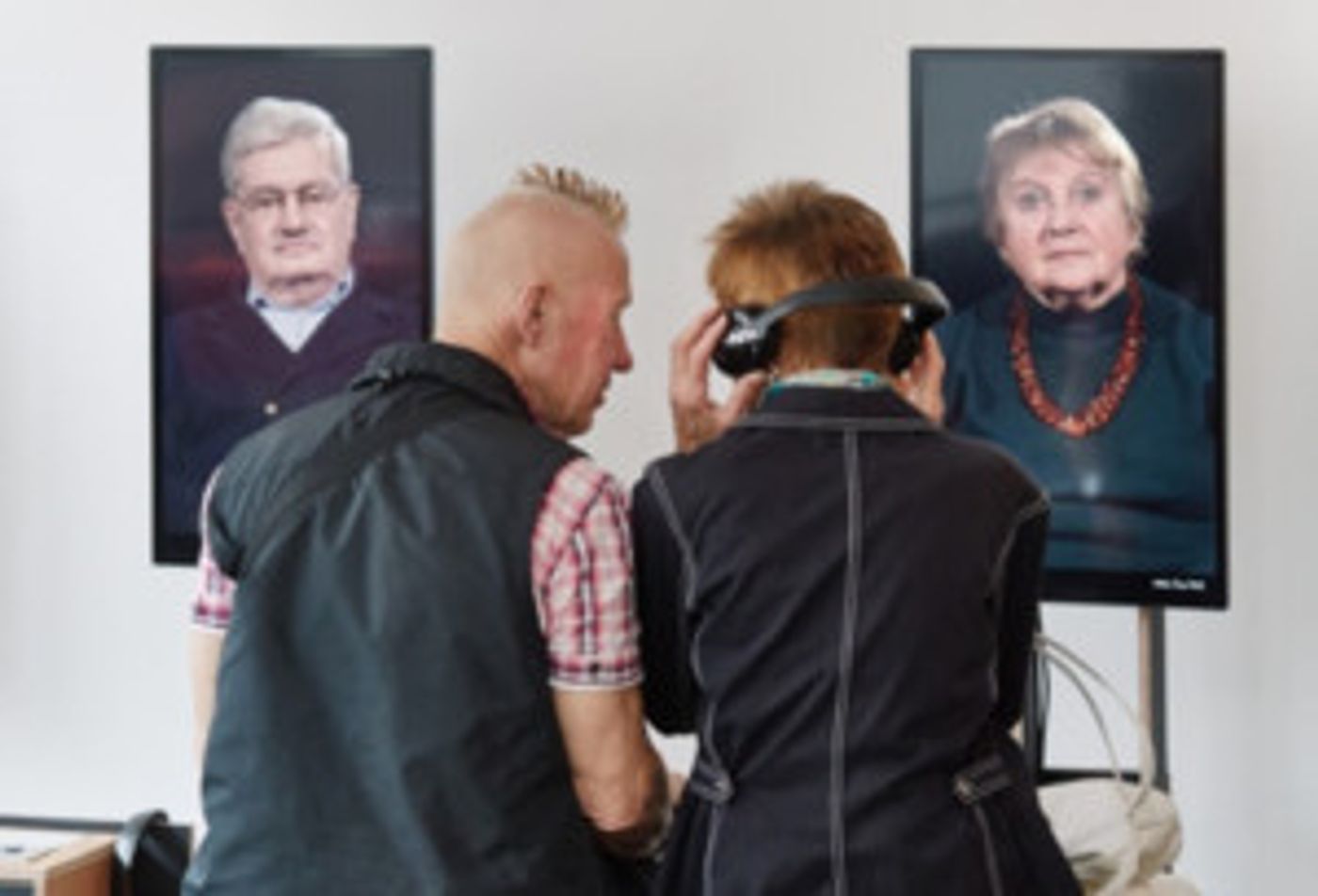 Swiss Selection Edinburgh and Mats Staub Present 21: MEMORIES OF GROWING UP Swiss Selection Edinburgh and Mats Staub Present 21: MEMORIES OF GROWING UP Image