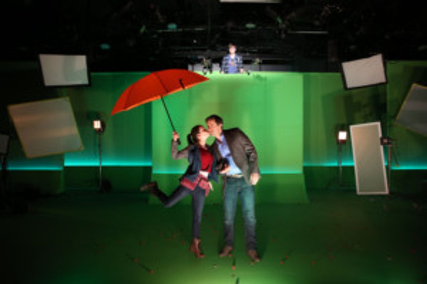 Review: World Premiere of Working Theater's DROPPING GUMBALLS ON LUKE WILSON  Image