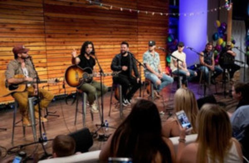 Florida Georgia Line Hosts Surprise Performance at St. Jude Children's Research Hospital Image