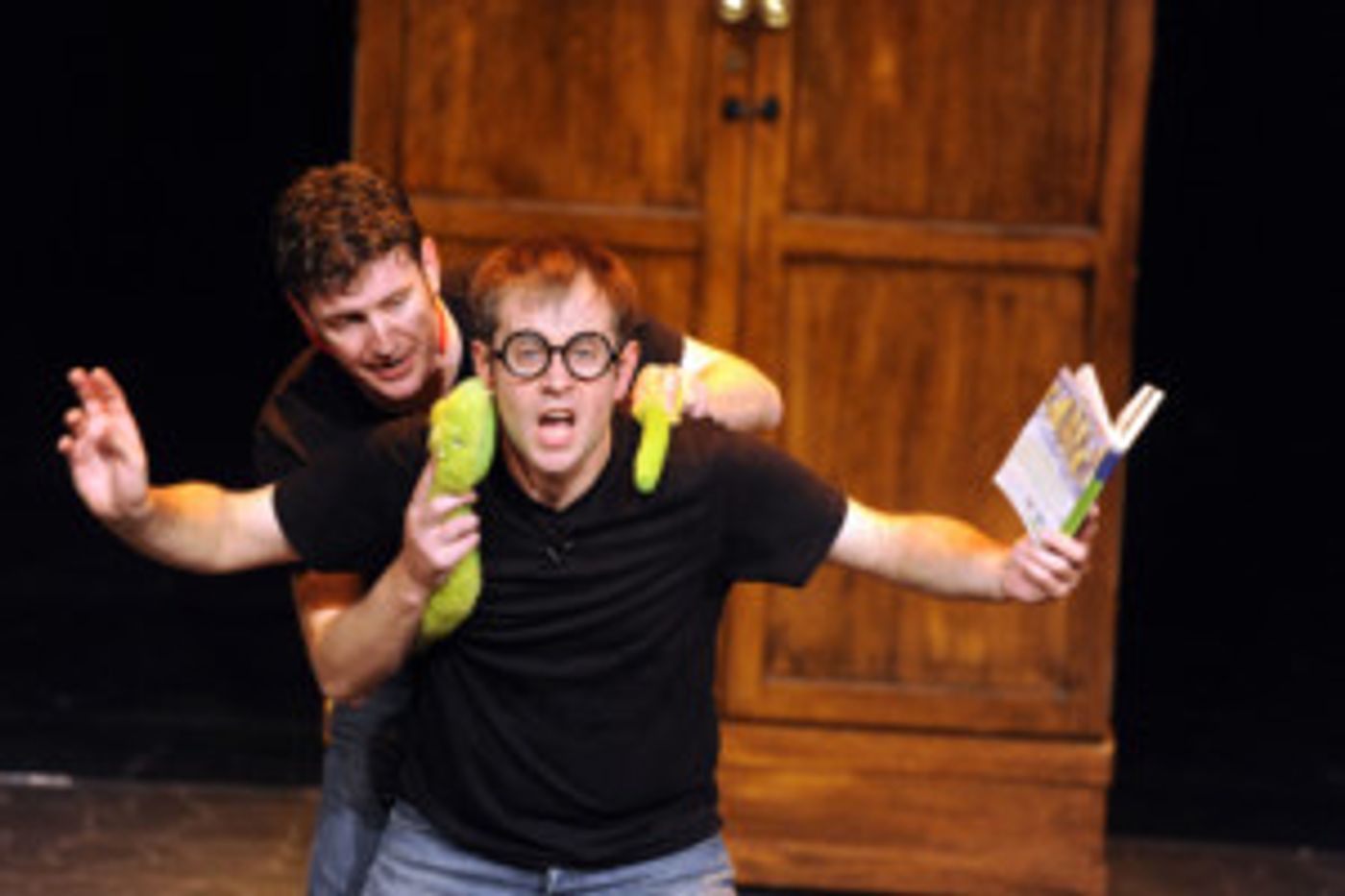 Feature: POTTED POTTER THE UNAUTHORIZED HARRY EXPERIENCE at Windows Showroom At Bally's Las Vegas  Image