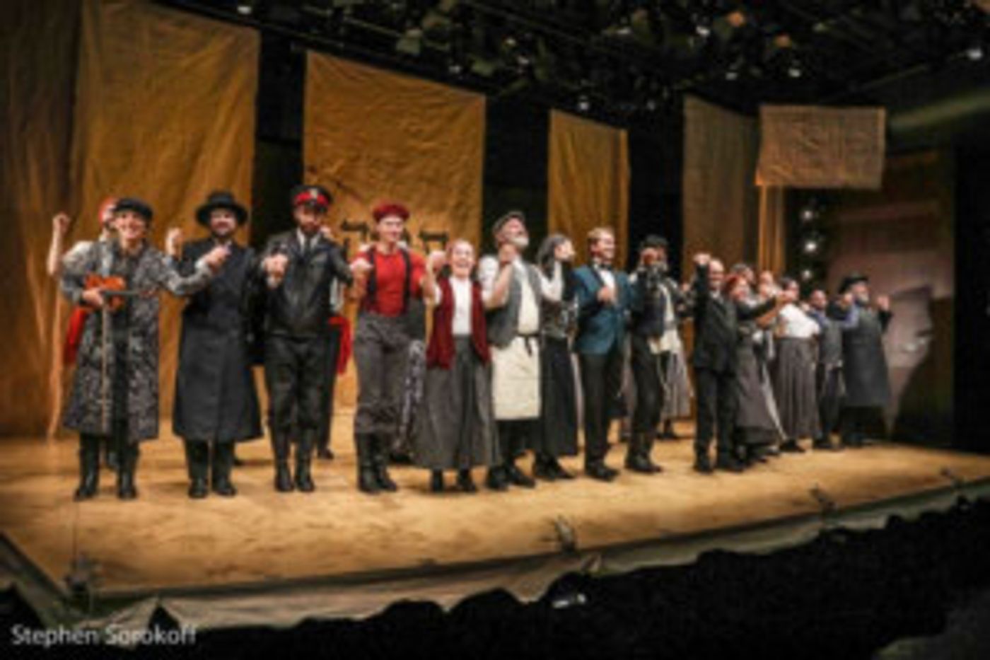 FIDDLER ON THE ROOF, IN YIDDISH Hosts Refugee Audience In Honor Of World Refugee Day  Image