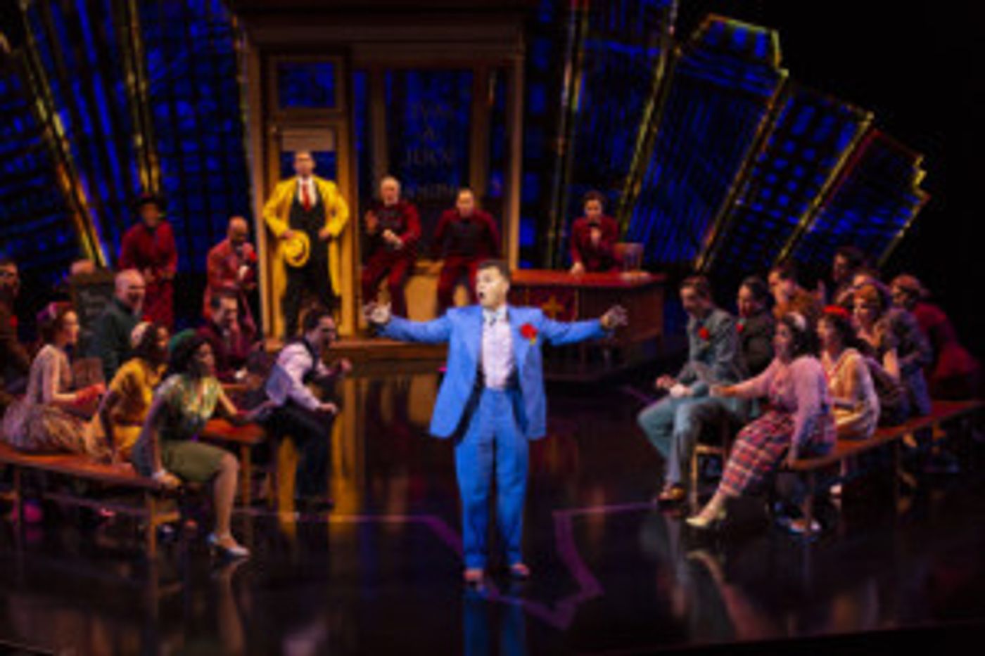 Review: GUYS AND DOLLS at the Guthrie  Image