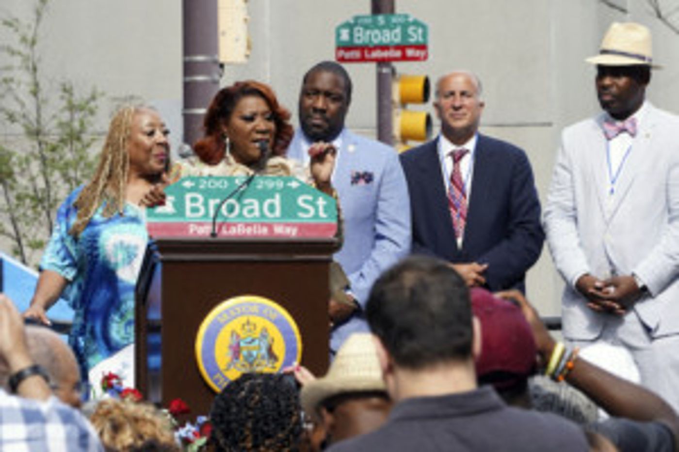 Patti LaBelle Honored by City of Philadelphia with Street Naming Dedication  Image