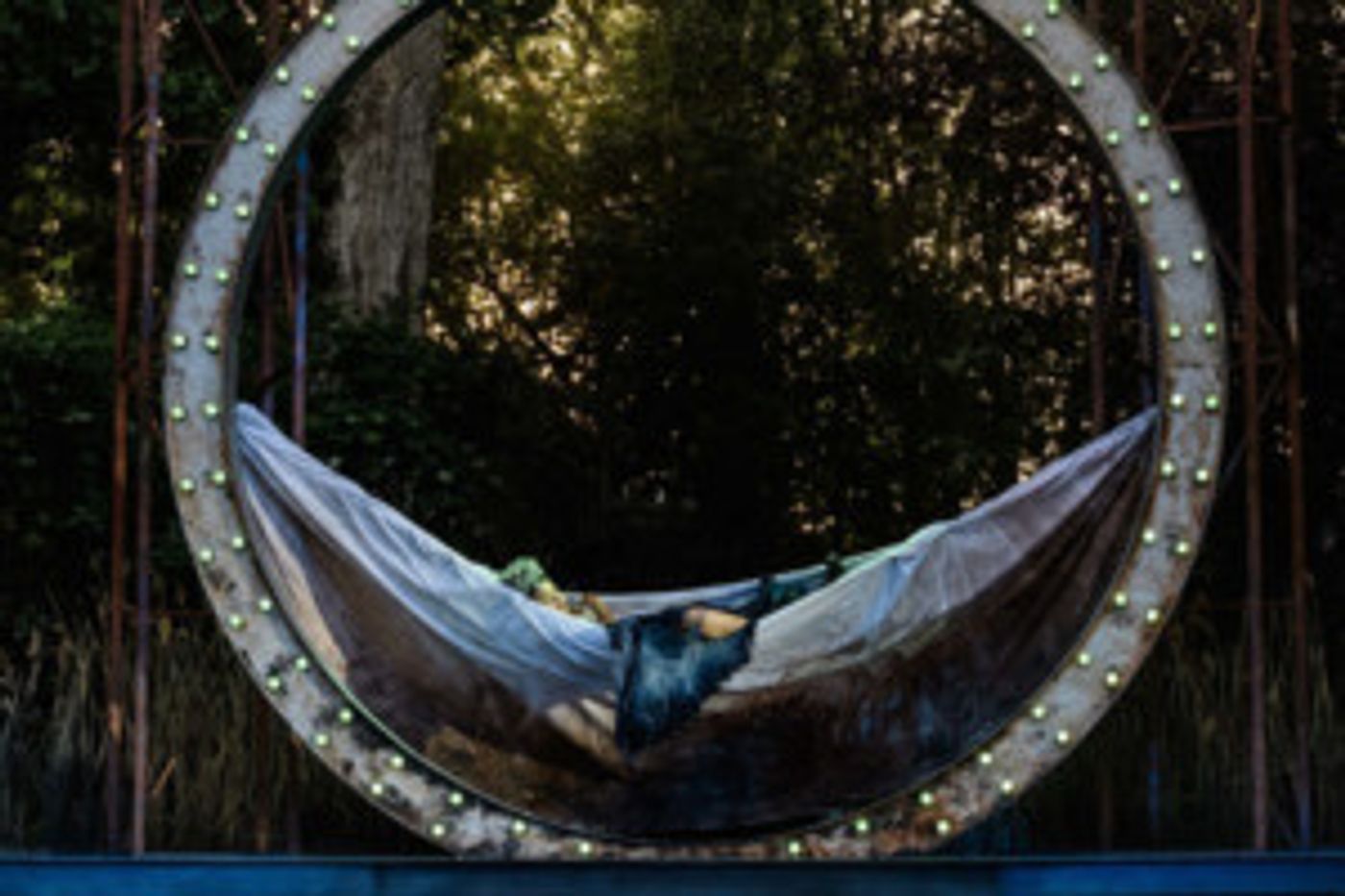 Review: A MIDSUMMER NIGHT'S DREAM, Regent's Park Open Air Theatre Review: A MIDSUMMER NIGHT'S DREAM, Regent's Park Open Air Theatre Image