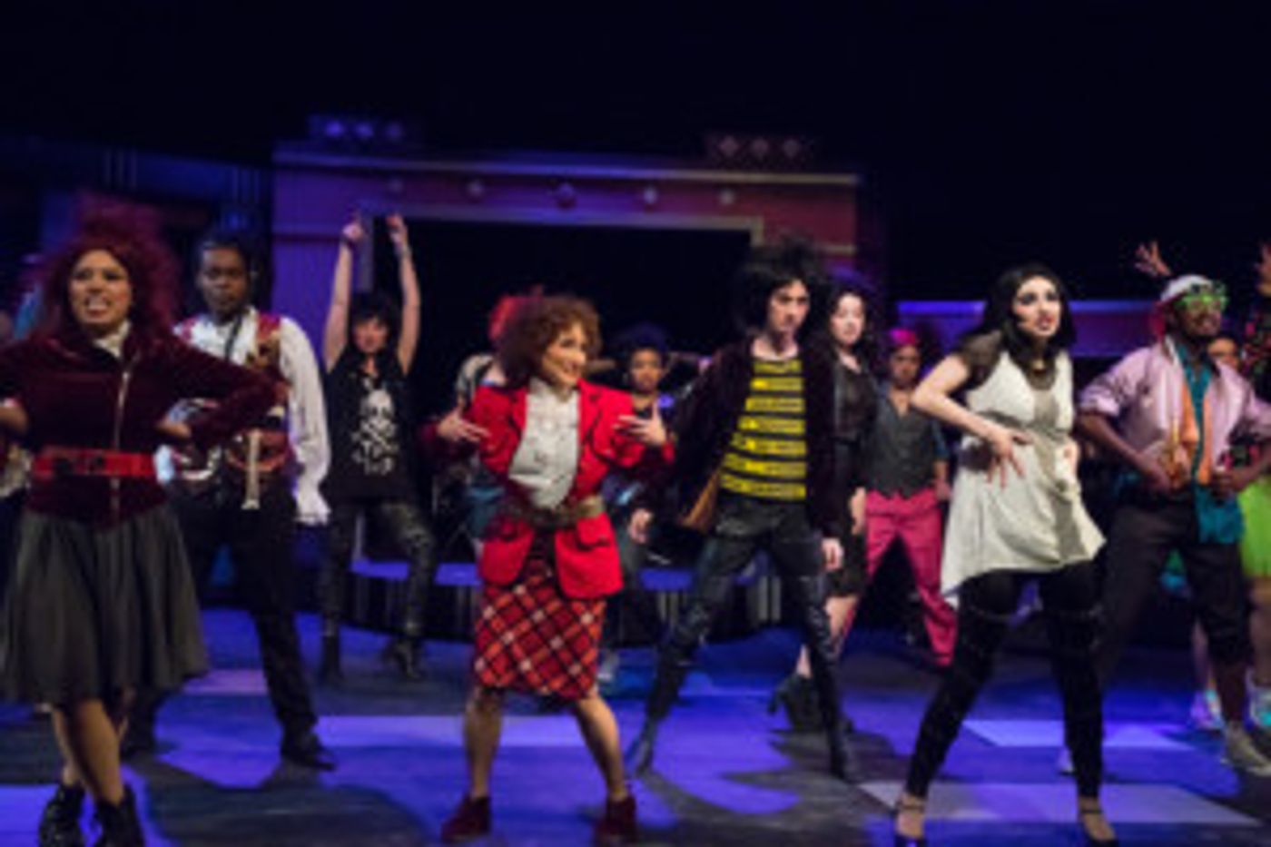 Review: THE WEDDING SINGER Celebrates Going After Your Biggest Dream: A New Sound System  Image