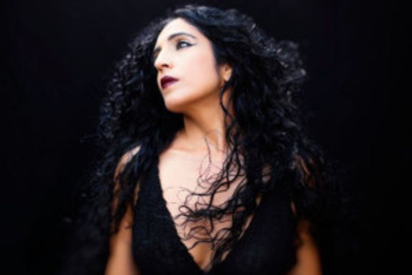 Azam Ali Summons PHANTOMS On New Ethereal Album  Image