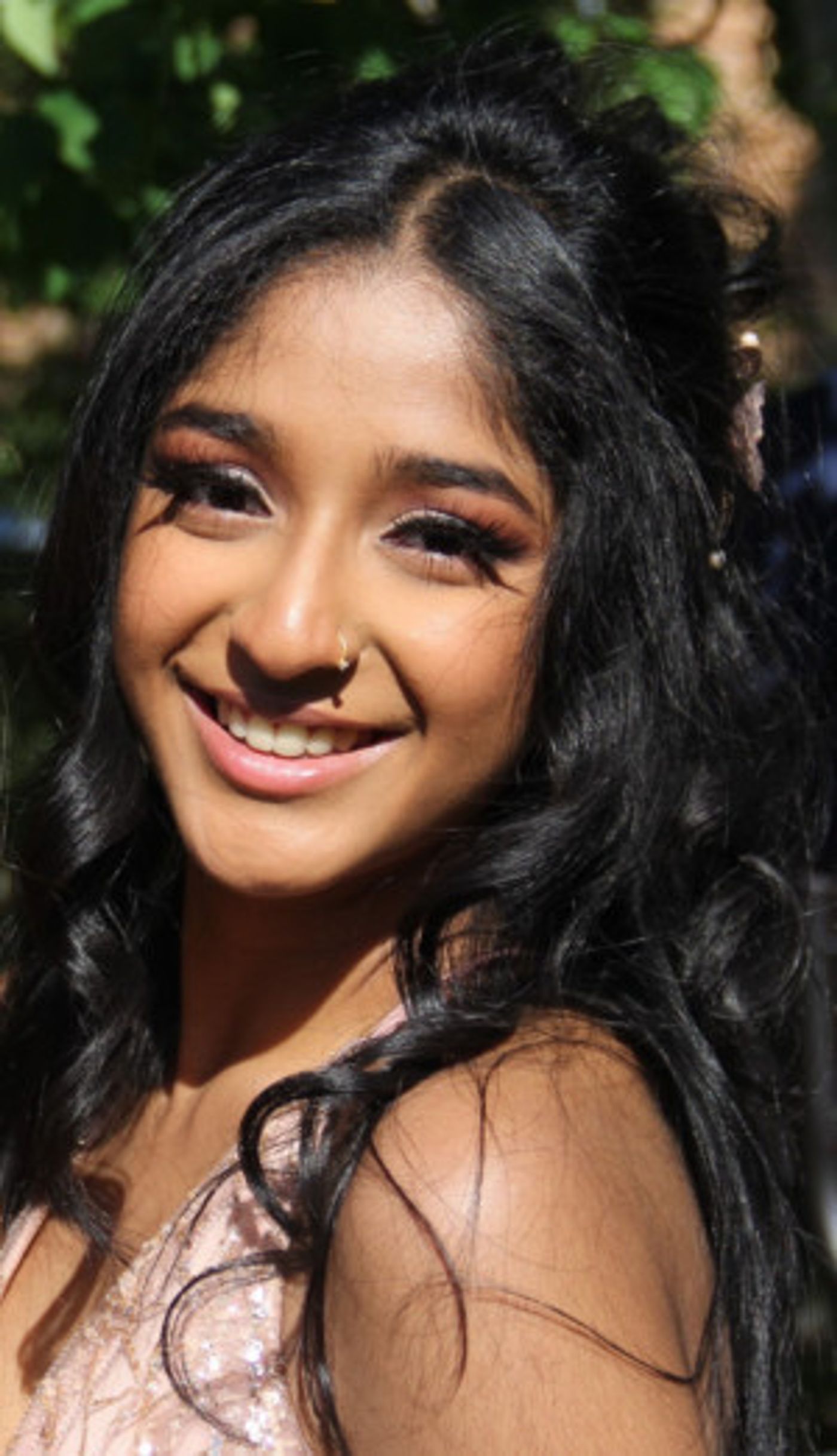 Newcomver Maitreyi Ramakrishnan Cast as Lead in Mindy Kaling's Netflix Comedy Series  Image