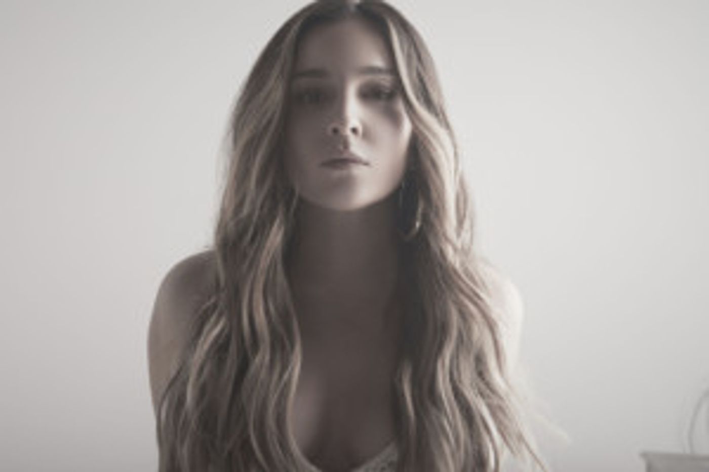 Alisan Porter Comes to Ridgefield Playhouse July 27 Alisan Porter Comes to Ridgefield Playhouse July 27 Image