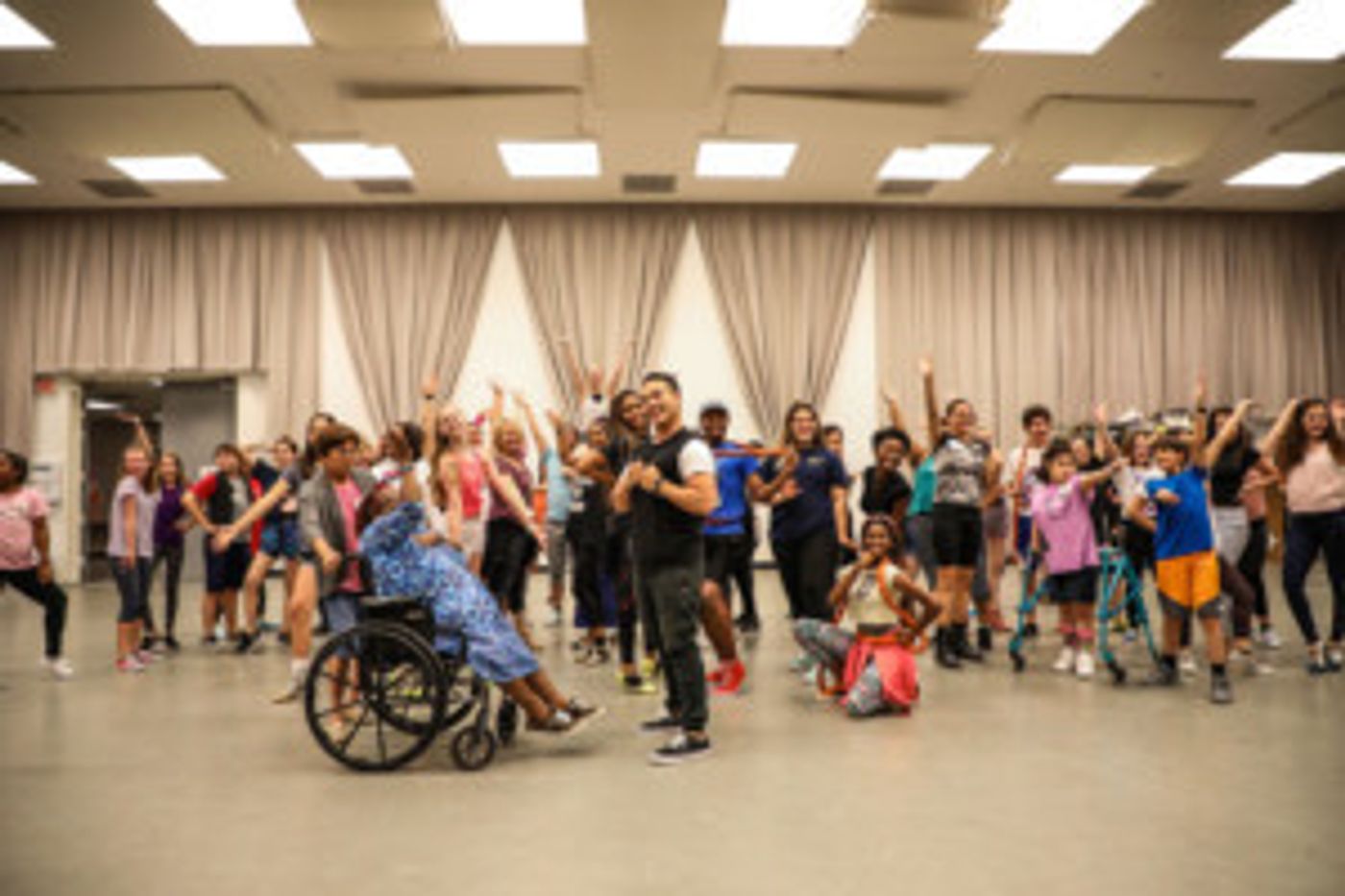 Interview: Dan Knechtges & Sara Brunow Talk Public Works Houston and SEUSSICAL at TUTS  Image