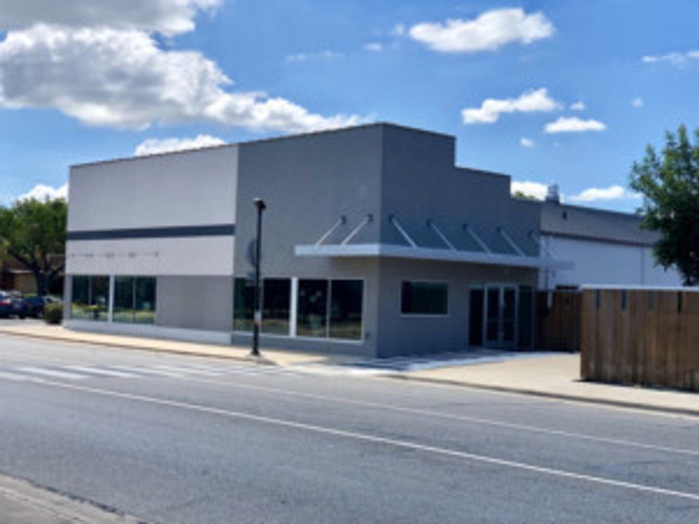 MAINSTAGE IRVING-LAS COLINAS LEASES SPACE IN DOWNTOWN IRVING MAINSTAGE IRVING-LAS COLINAS LEASES SPACE IN DOWNTOWN IRVING Image