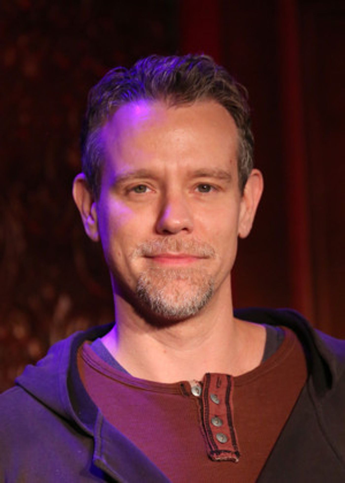 Adam Pascal to Debuts New Solo Show SO FAR at The Green Room 42  Image