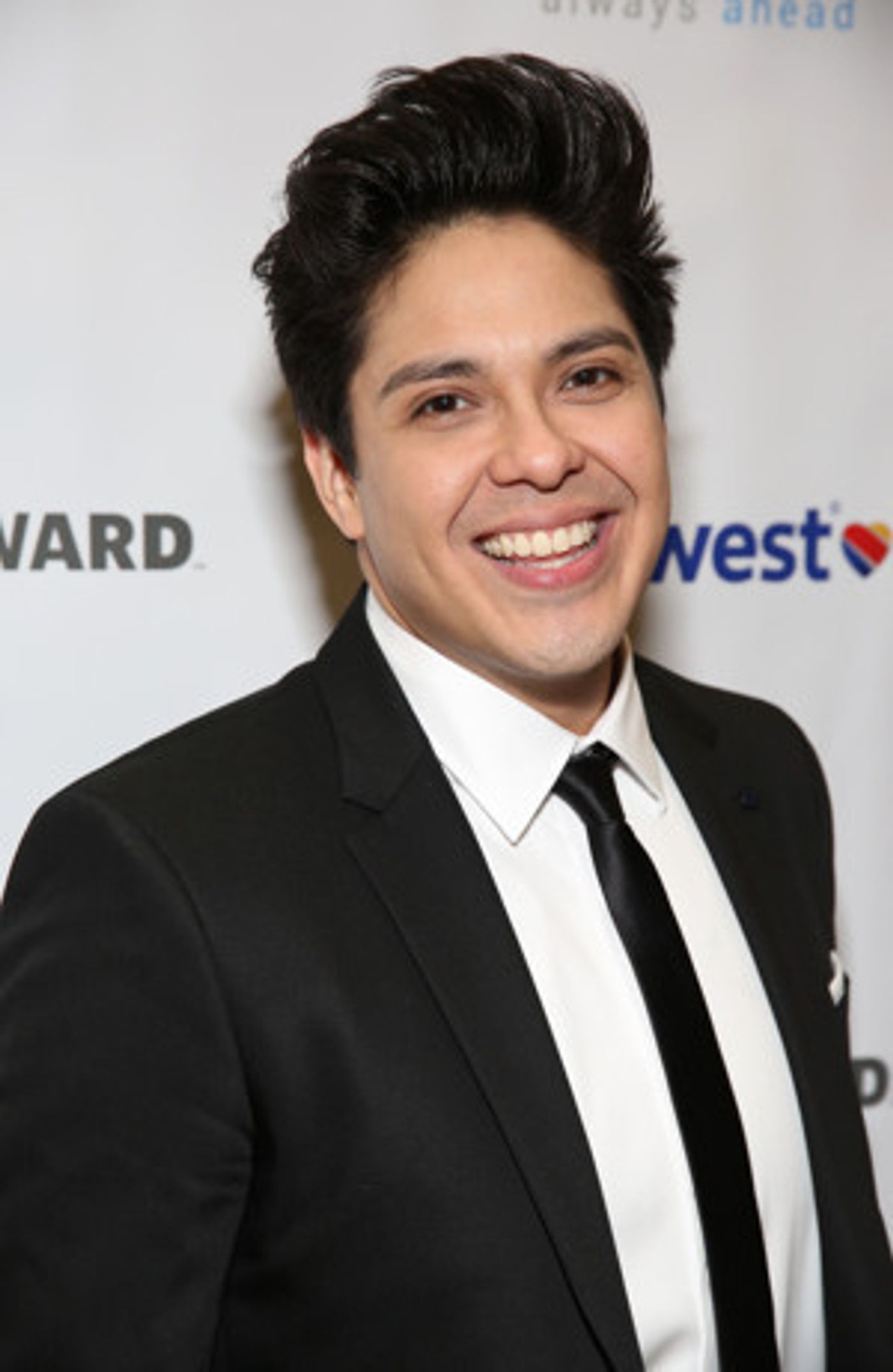 George Salazar, Lauren Marcus & More Will Perform this Week at Broadway in Bryant Park  Image