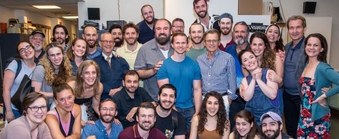 Photo Flash: Mikhail Baryshnikov Visits FIDDLER ON THE ROOF in Yiddish Photos