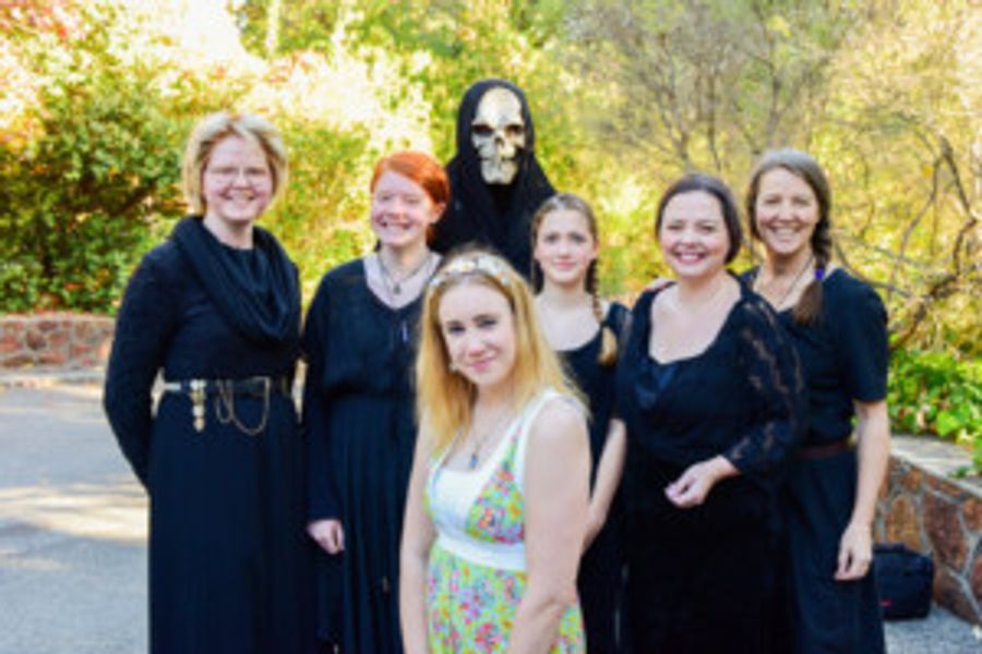Terry Pratchett Stage Production Parodies A MIDSUMMER NIGHT'S DREAM Image
