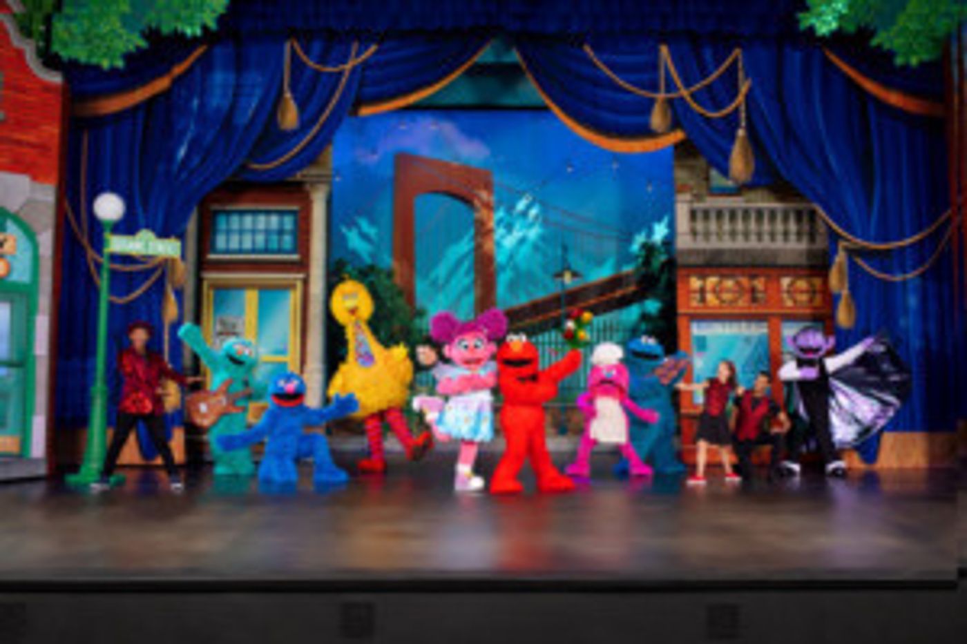 SESAME STREET LIVE! MAKE YOUR MAGIC Comes To Orleans Arena This Winter  Image