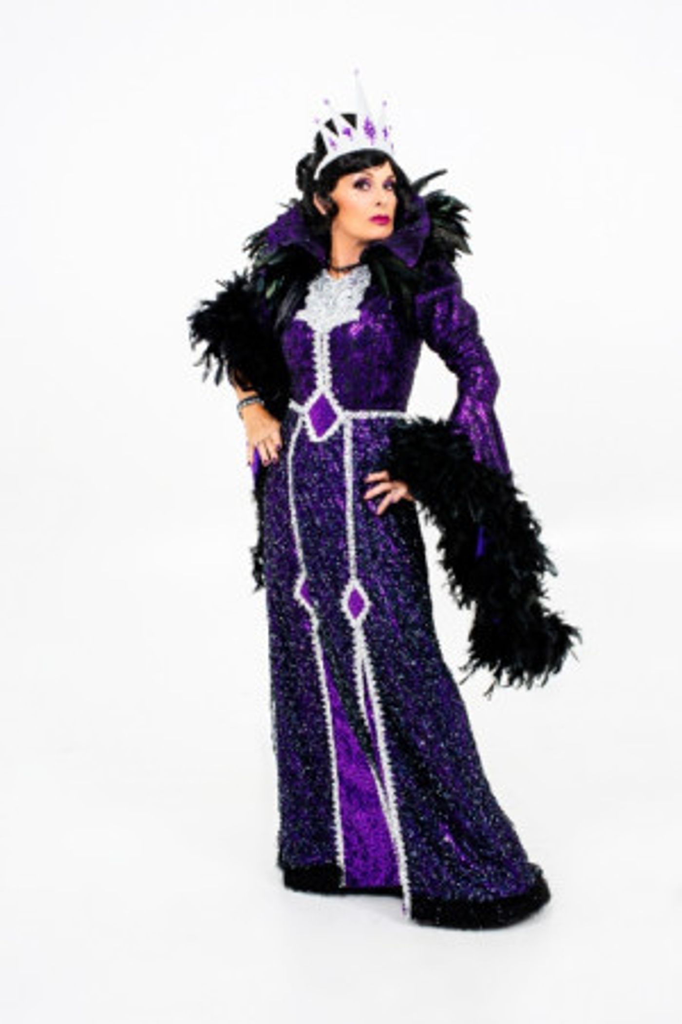 Jay Aston Announced As Wicked Queen In Queen's Theatre Pantomime  Image