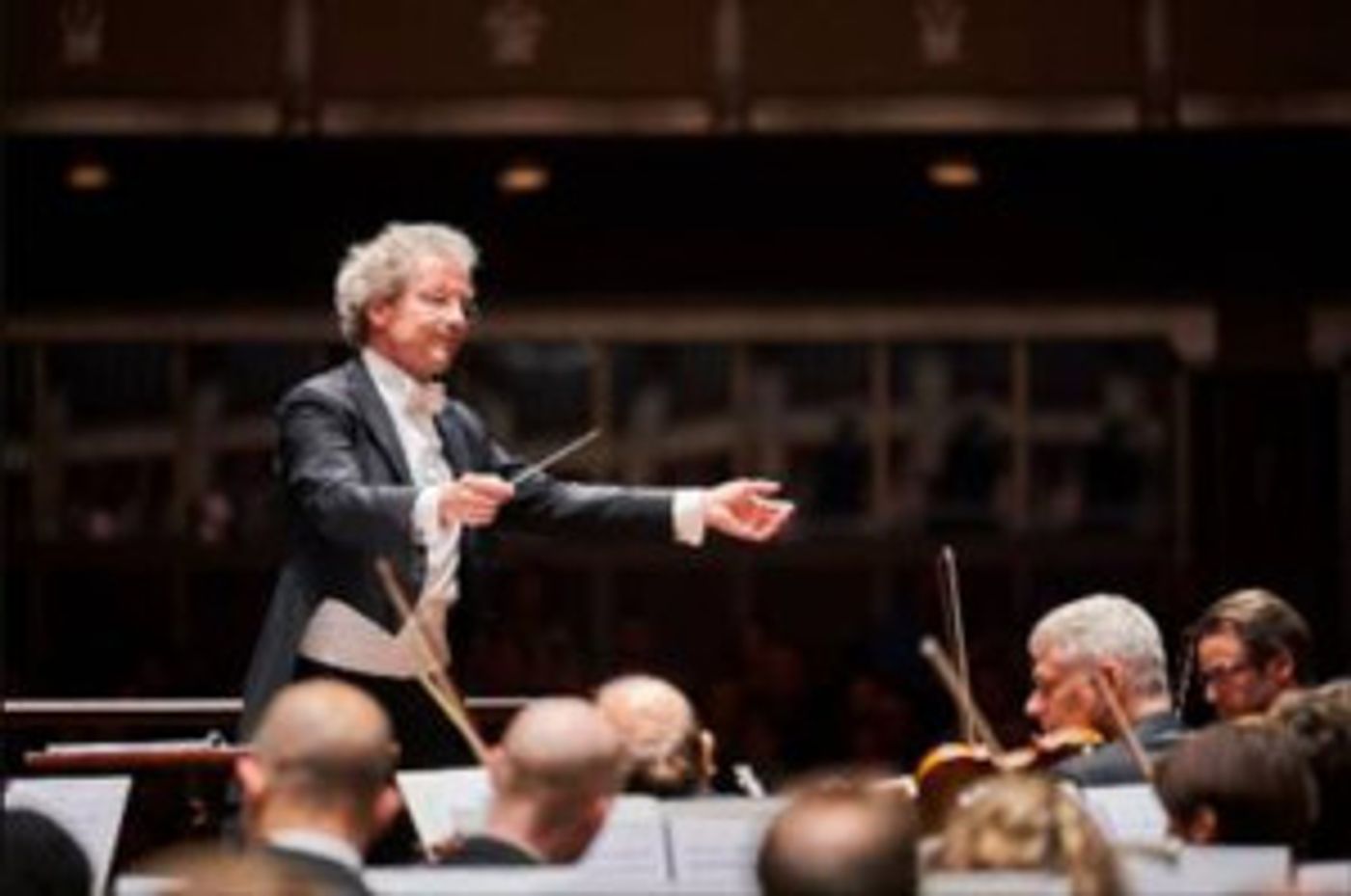 Cleveland Orchestra's Franz Welser-Möst Awarded Gold Medal By Kennedy Center International Committee  Image