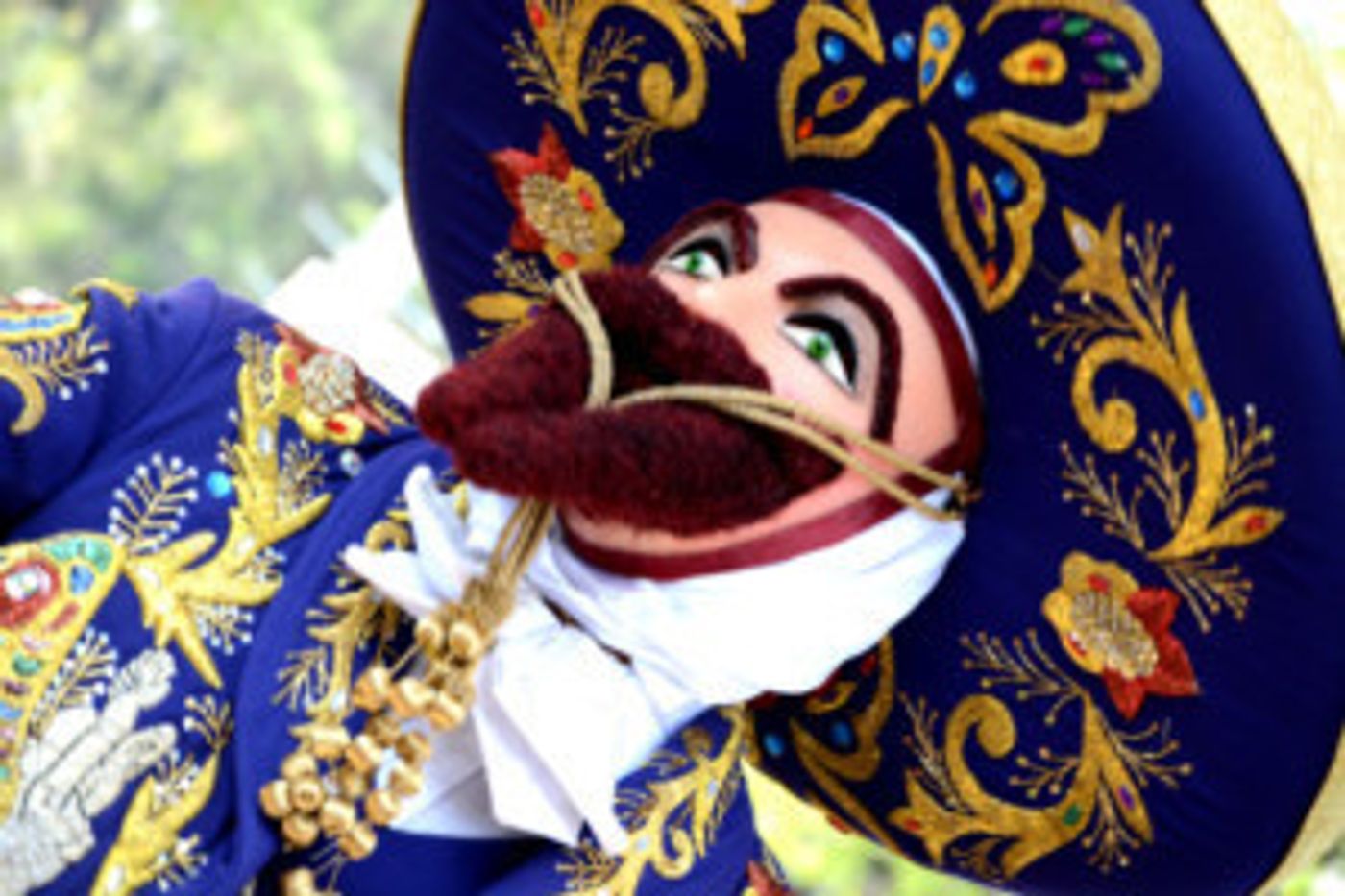 Estudiantes De La Escuela Nacional De Danza Folklórica Muestran Su Desarrollo Artístico En Danzas Tradicionales  Image